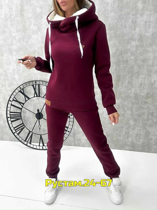 Спортивный костюм 23048889