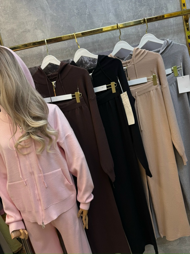 Костюм 23049721