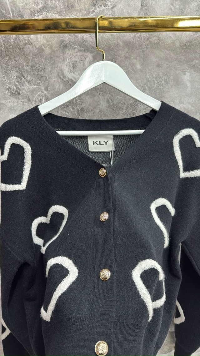 Кардиган 23050169