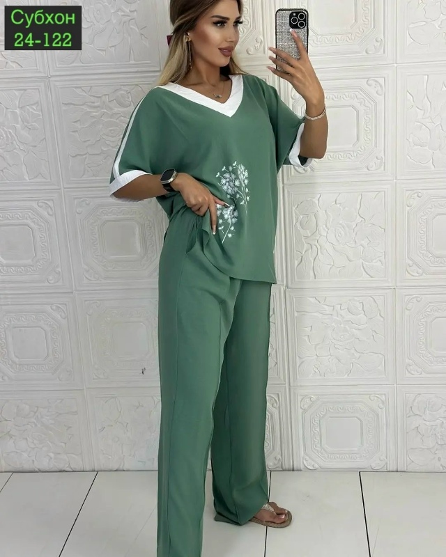 Костюм 23049979