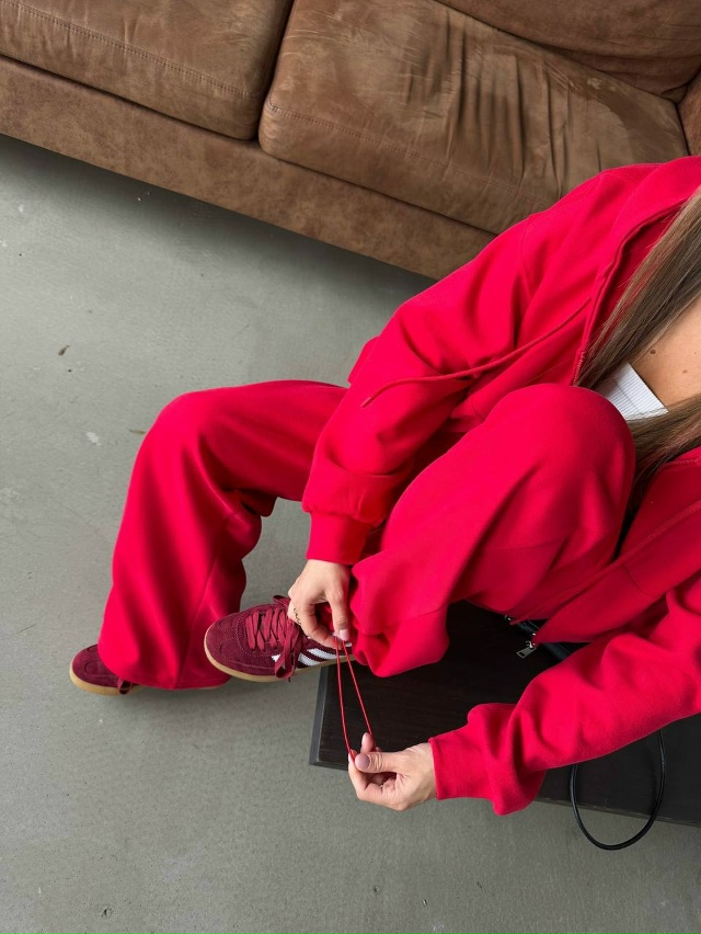 Спортивный костюм 23052421