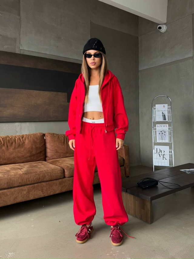 Спортивный костюм 23052421