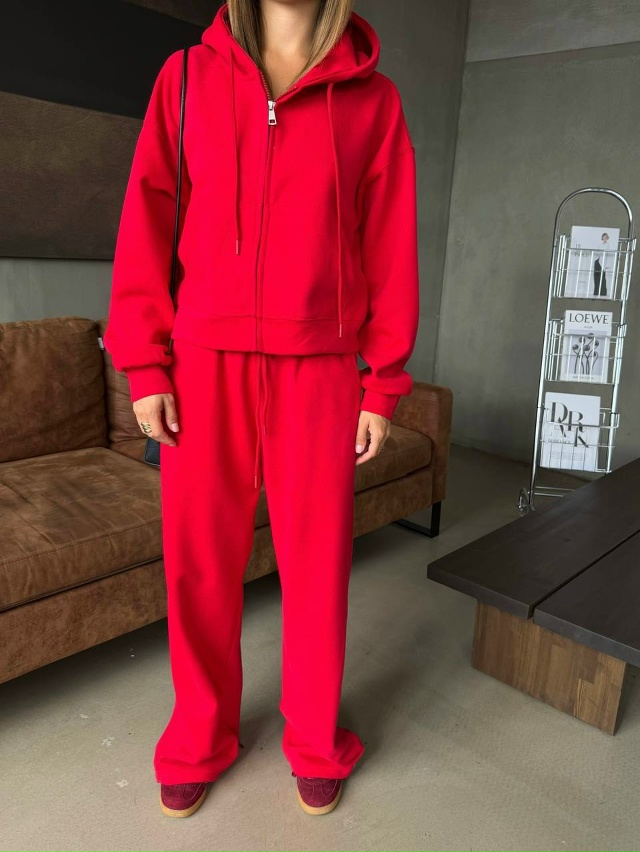 Спортивный костюм 23052421