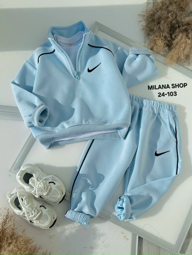 Спортивный костюм 23051594