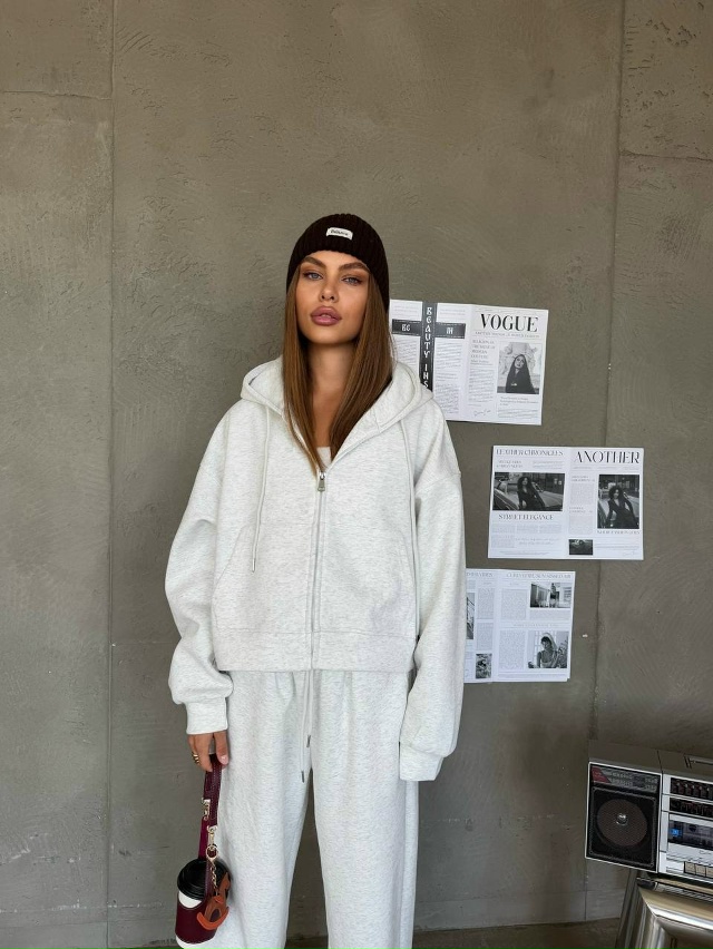 Спортивный костюм 23052423