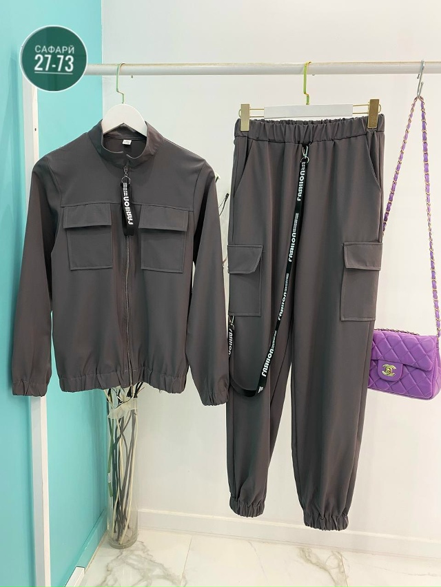 Спортивный костюм 23052718