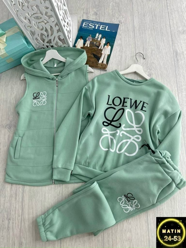 Спортивный костюм 23055236