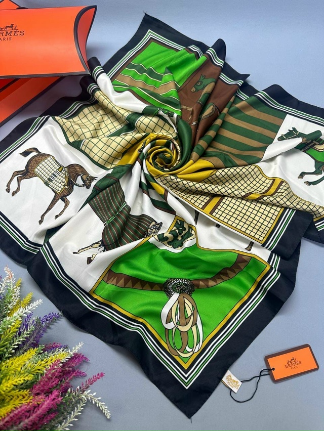 Платок 23054351