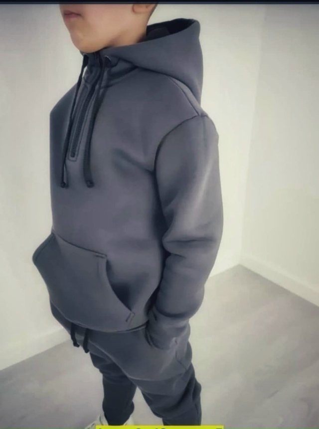 Спортивный костюм 23054940