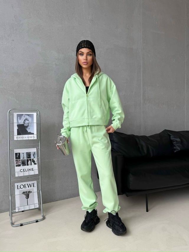 Костюм 23056302