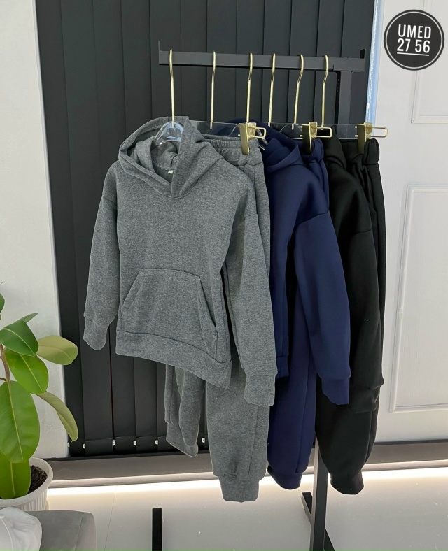 Спортивный костюм 23056880