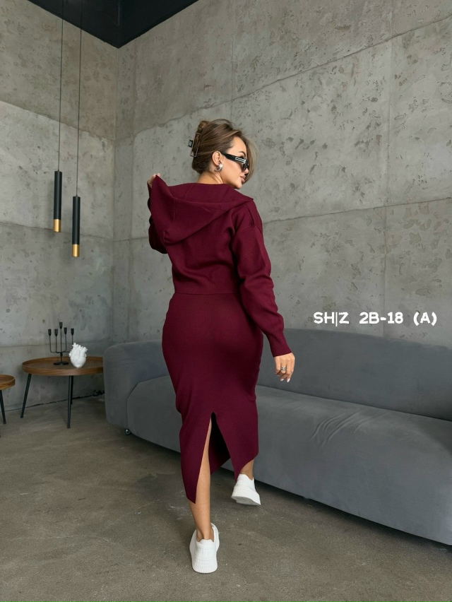 Костюм 23057286