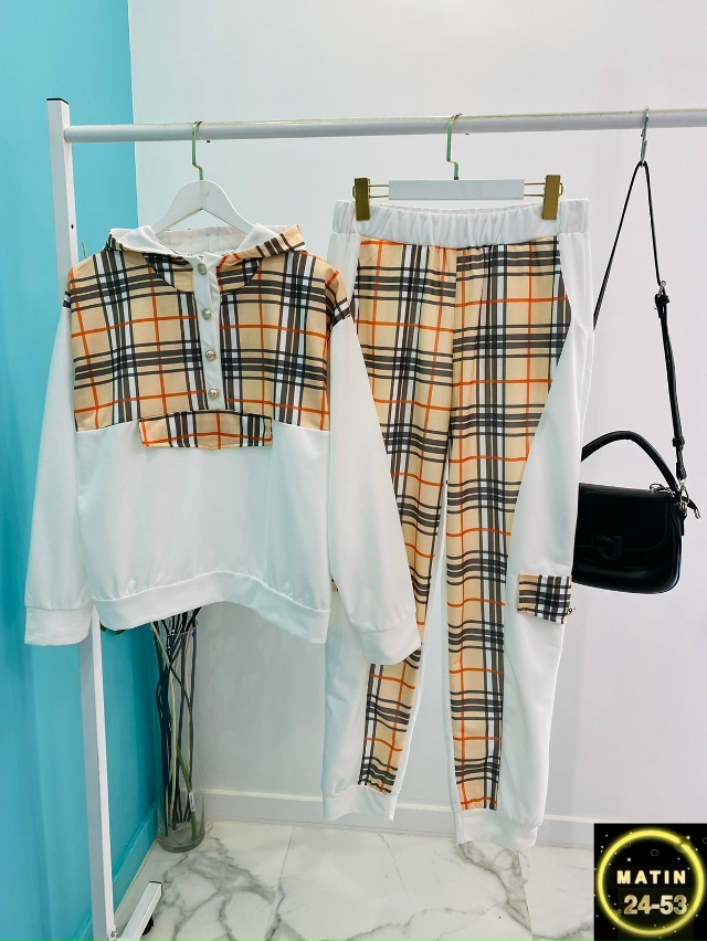 Спортивный костюм 23057738