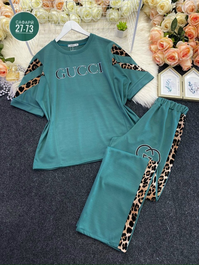 Спортивный костюм 23057757