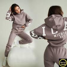 Спортивный костюм 23057739