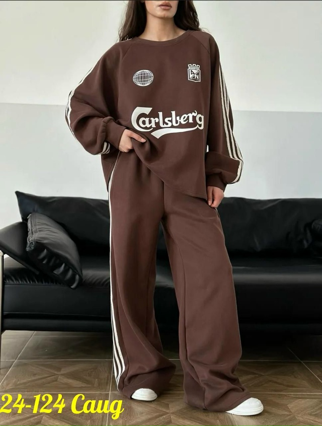 Спортивный костюм 23062797