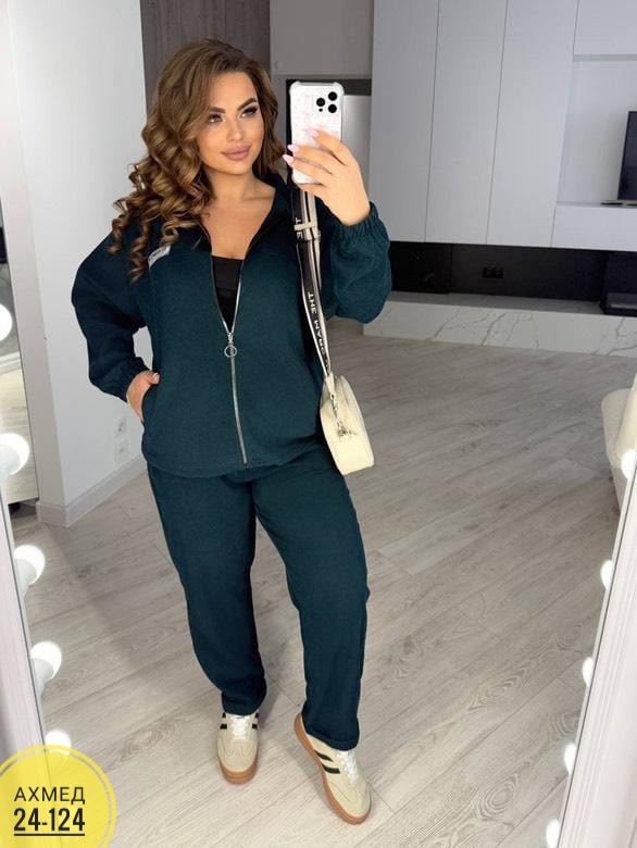 Спортивный костюм 23062553