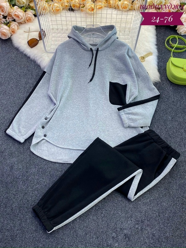 Спортивный костюм 23062216