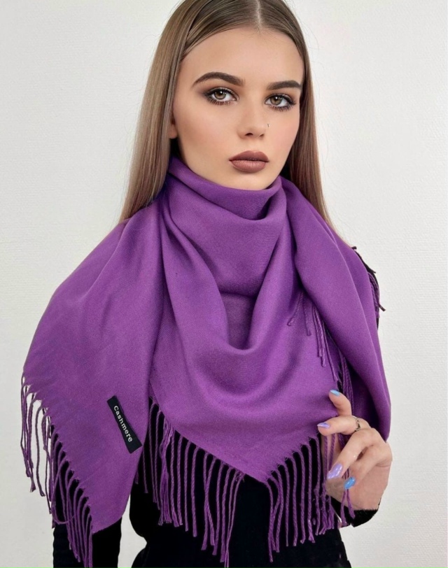 Платок 23063678