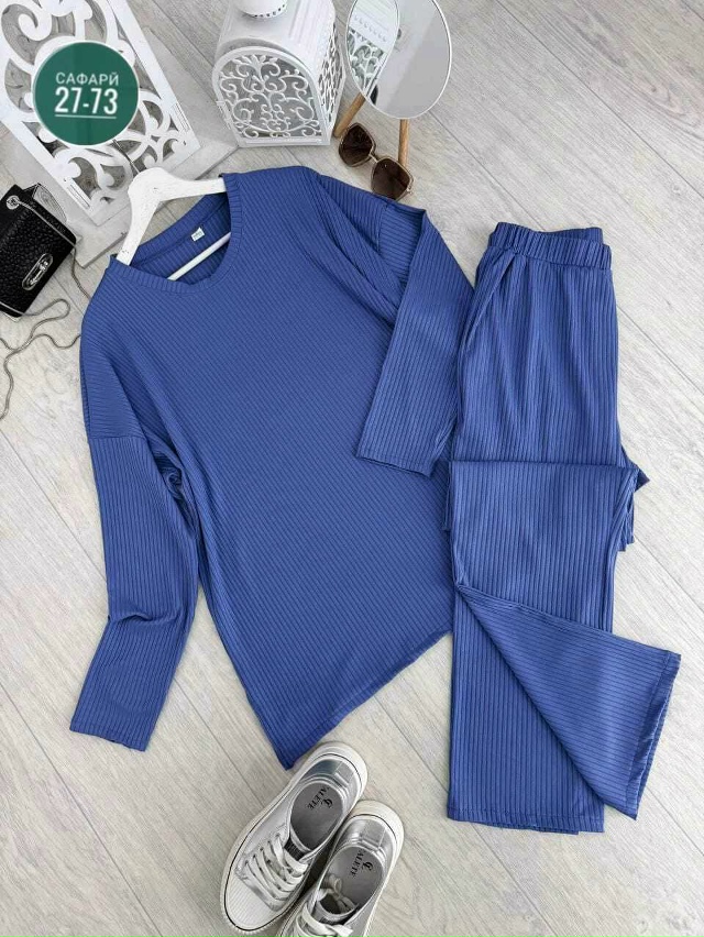 Спортивный костюм 23064098