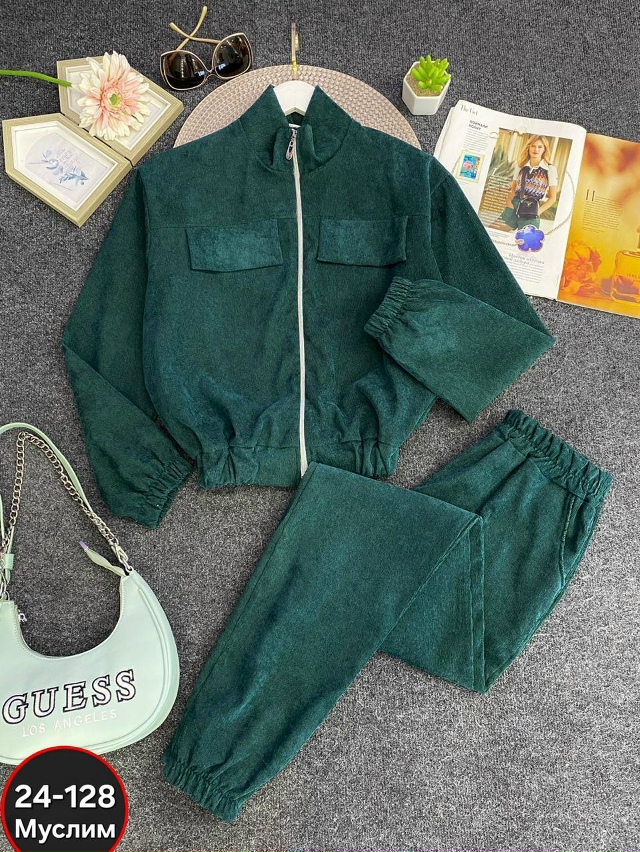 Спортивный костюм 23064471