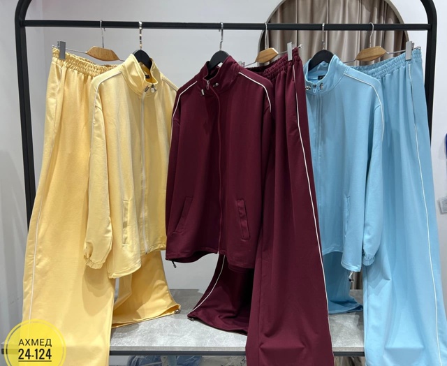 Спортивный костюм 23065165