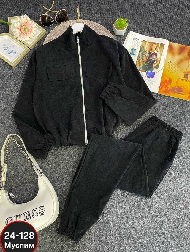 Спортивный костюм 23064471