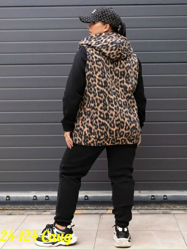 Спортивный костюм 23065153