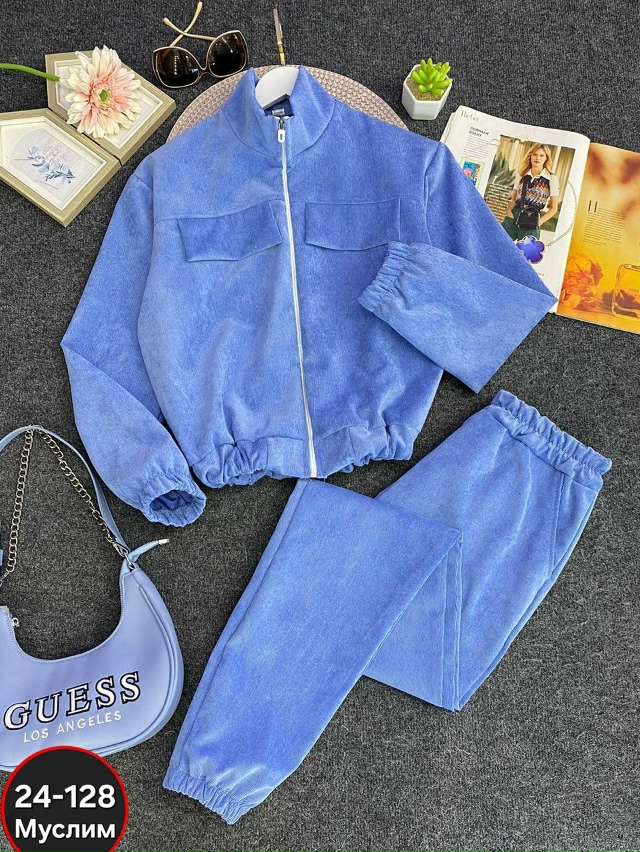 Спортивный костюм 23064471