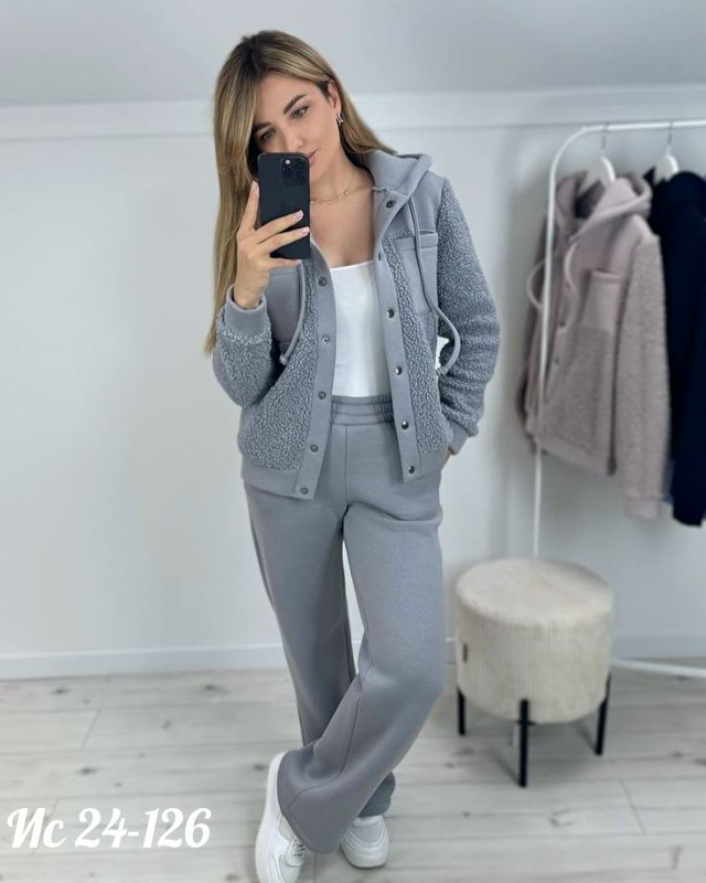 Спортивный костюм 23066463