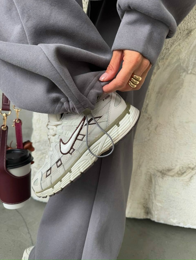 Спортивный костюм 23066427