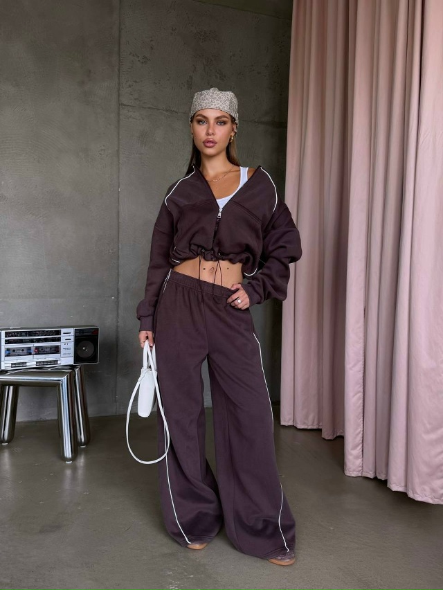 Спортивный костюм 23065400