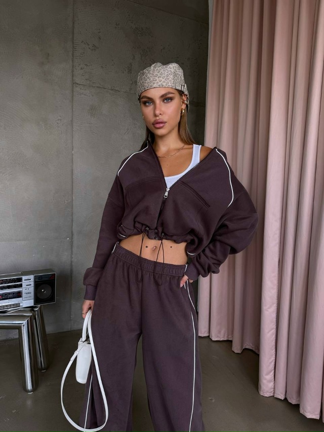 Спортивный костюм 23065400