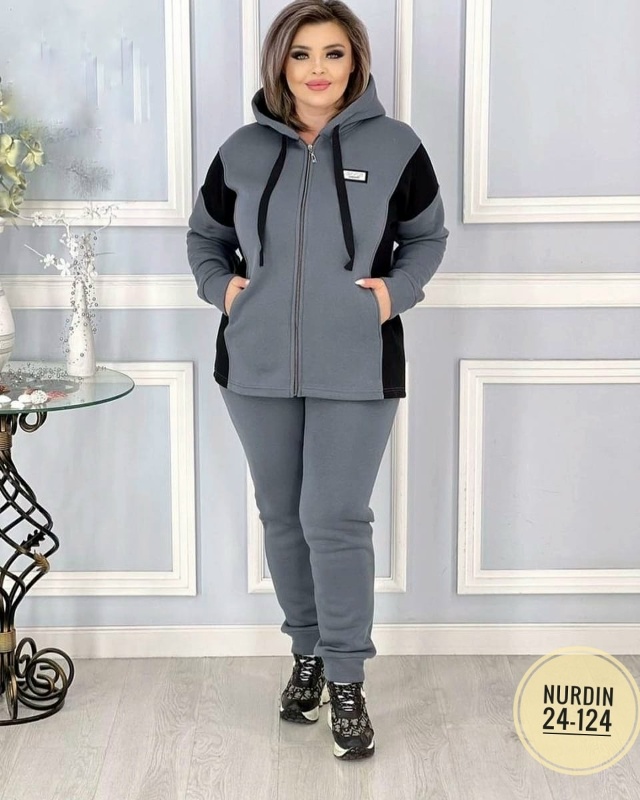 Спортивный костюм 23068112