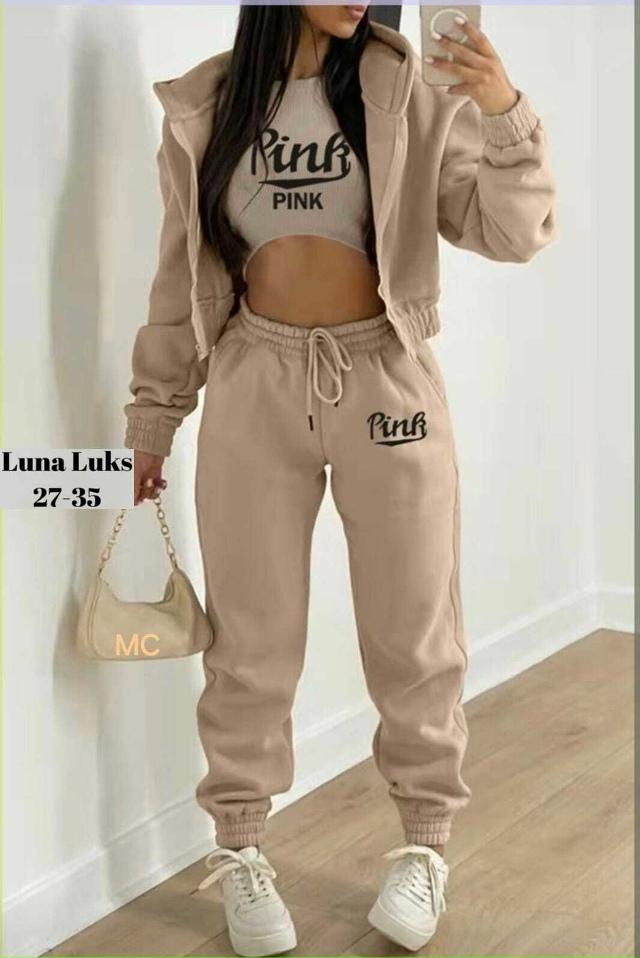 Спортивный костюм 23066977