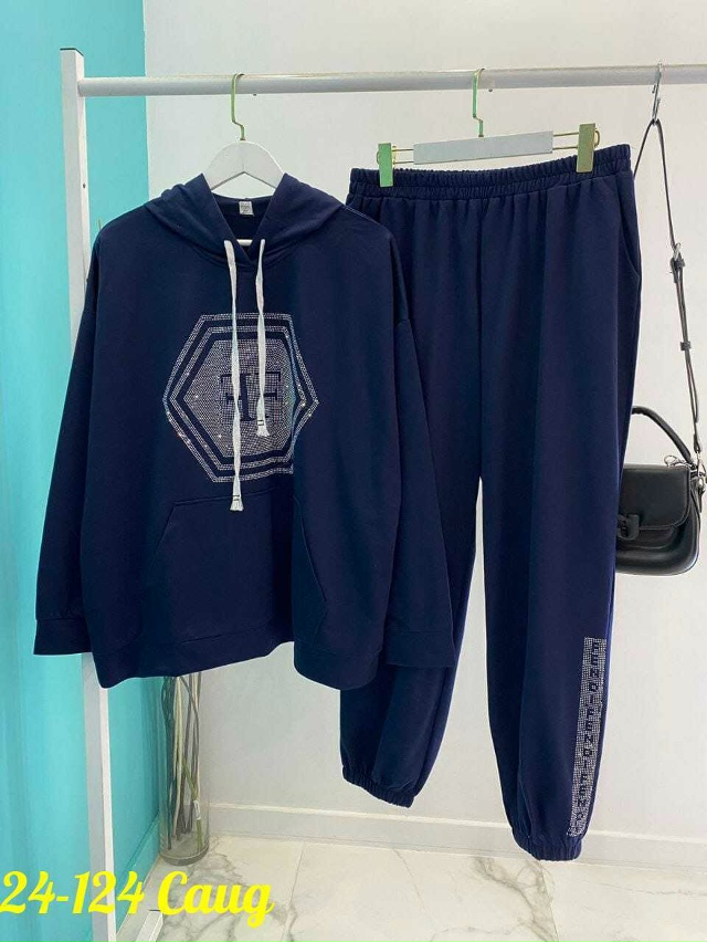 Спортивный костюм 23070171