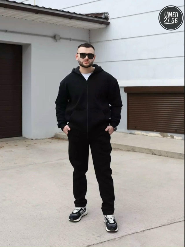 Спортивный костюм 23069577