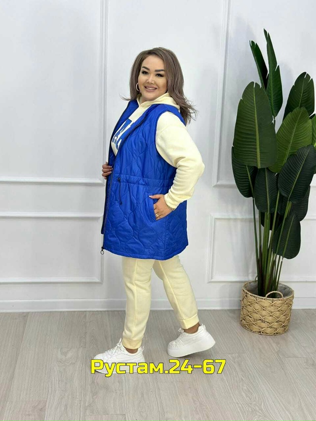 Спортивный костюм 23070429