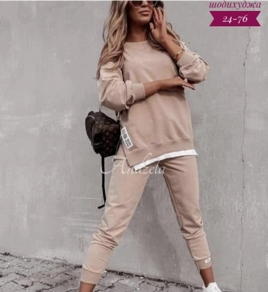 Спортивный костюм 23070734