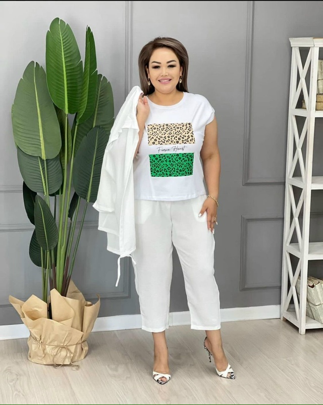 Спортивный костюм 23073328