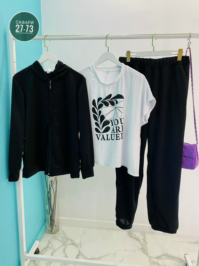 Спортивный костюм 23073247