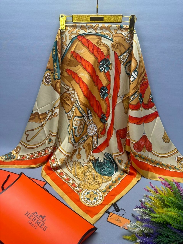 Платок 23074936