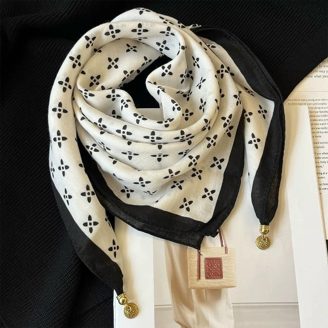 Платок 23074930