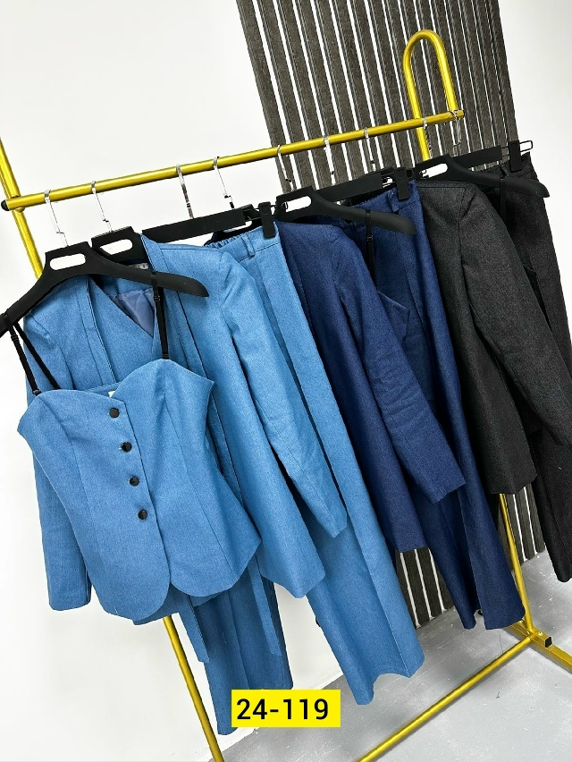 Костюм 23074754