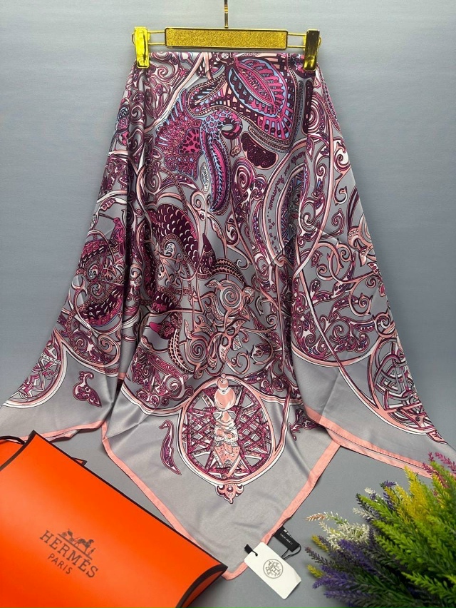 Платок 23074937