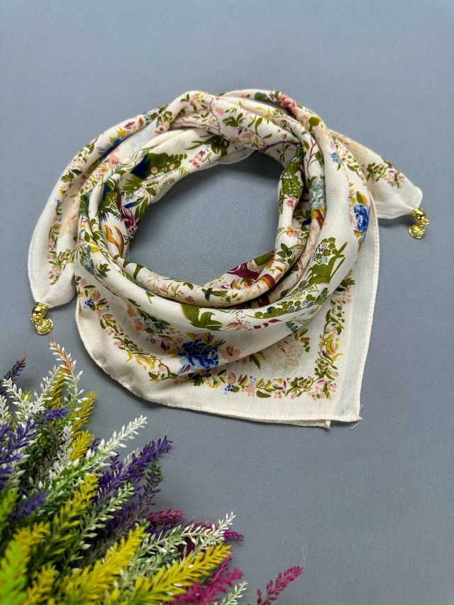 Платок 23074928