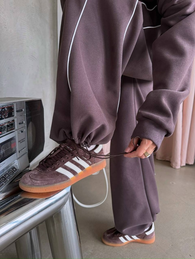 Спортивный костюм 23075850