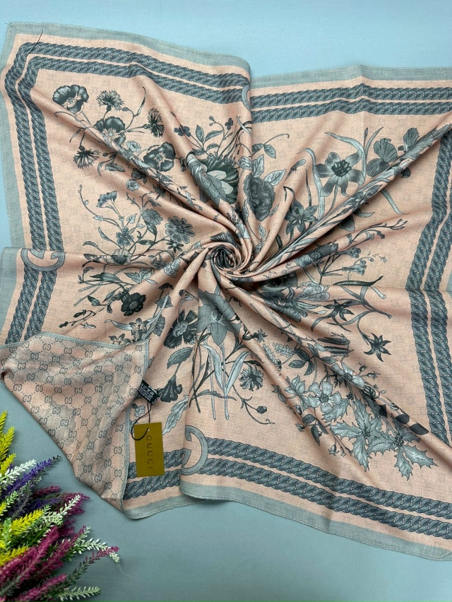 Платок 23075794