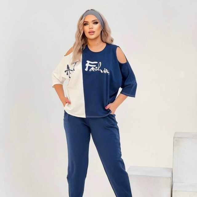 Спортивный костюм 23080292