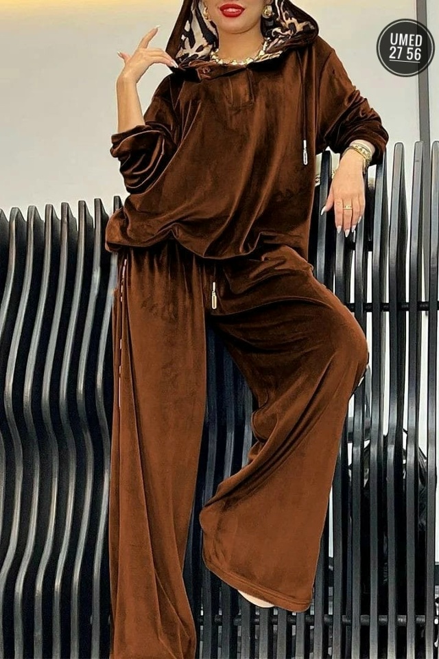 Спортивный костюм 23080162